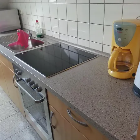 3-zimmer-wohnung Simple Stadtgrenze Frankfurt Daire *
